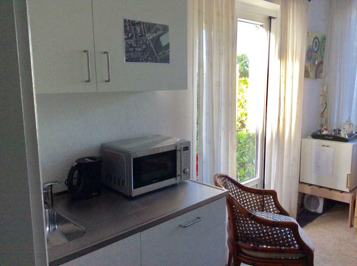 De Aremberg Bed & Breakfast Waalre Exterior photo